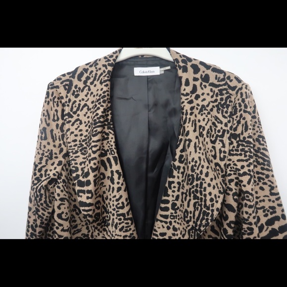 Calvin Klein Women’s Leopard Open Front Cardigan - Picture 5 of 10